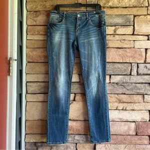 Aeropostale blue denim Bayla Skinny distressed jeans Like new 10